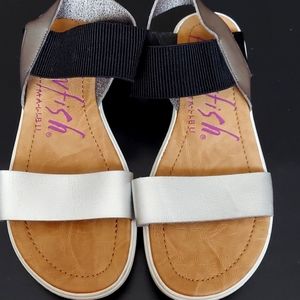 BLOWFISH Malibu sandals